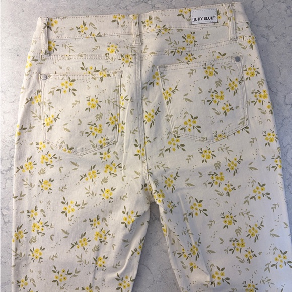 Judy Blue Yellow Floral Skinny Fit Pants Size  9/29 - Picture 3 of 6